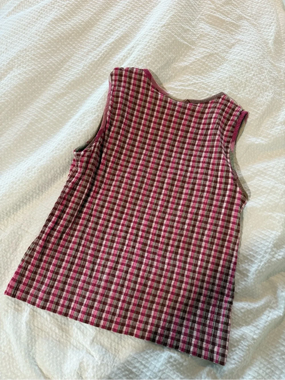 Basic Editions Pink Plaid Sleeveless Henley Tank - Picture 3 of 5